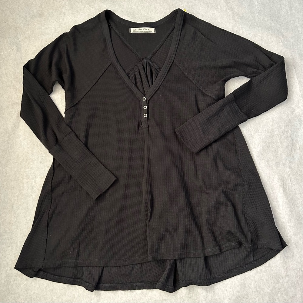 We The Free Womens S Black Waffle Knit Henley Long Sleeve V Neck Gathered back